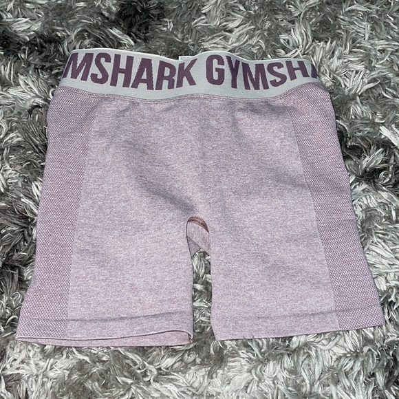 Gymshark Pants - Gymshark Flex shorts XS